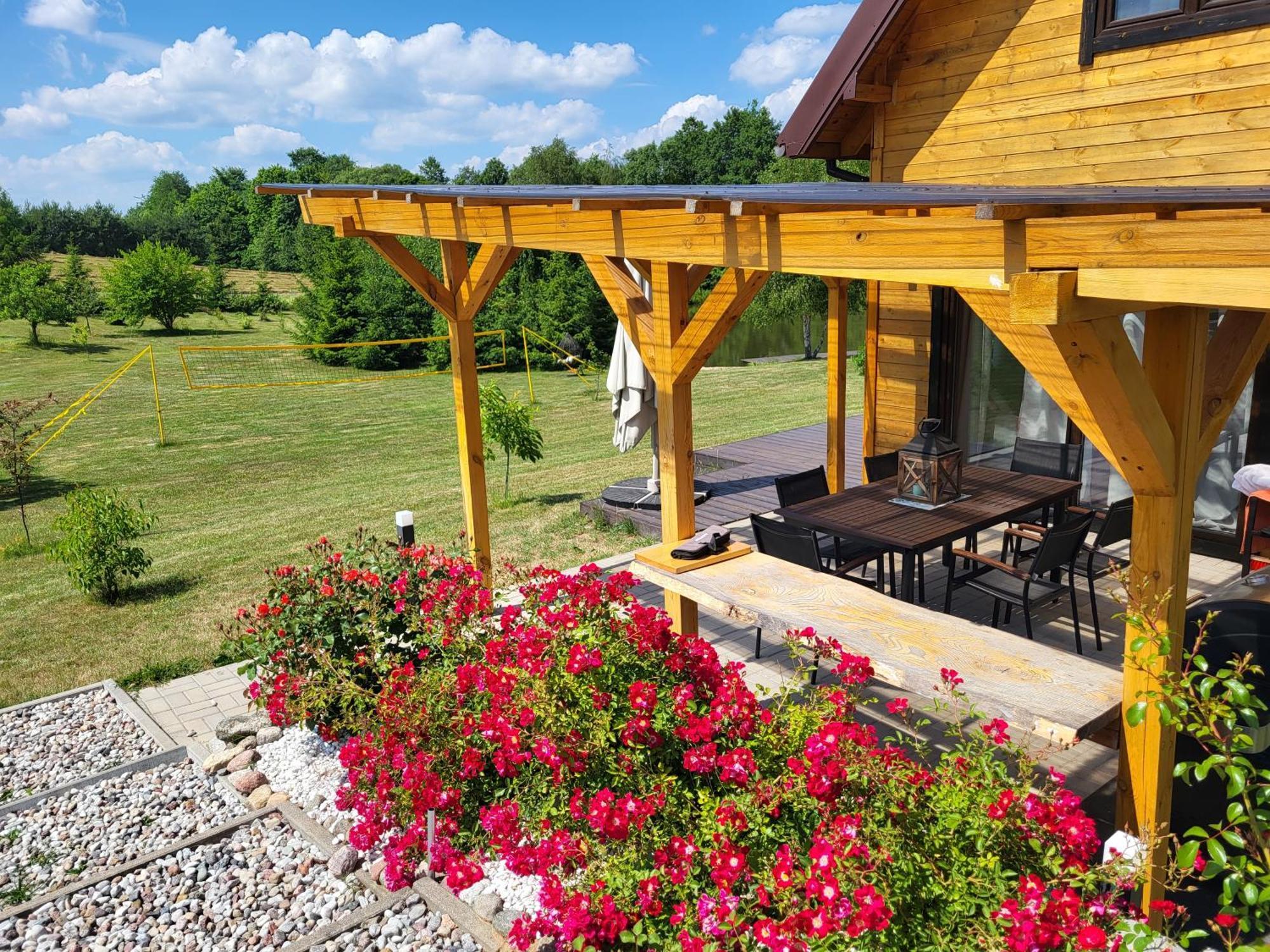 Wczasy Mazurskie - Domek Caloroczny Bez Mazury Moldzie Exterior foto